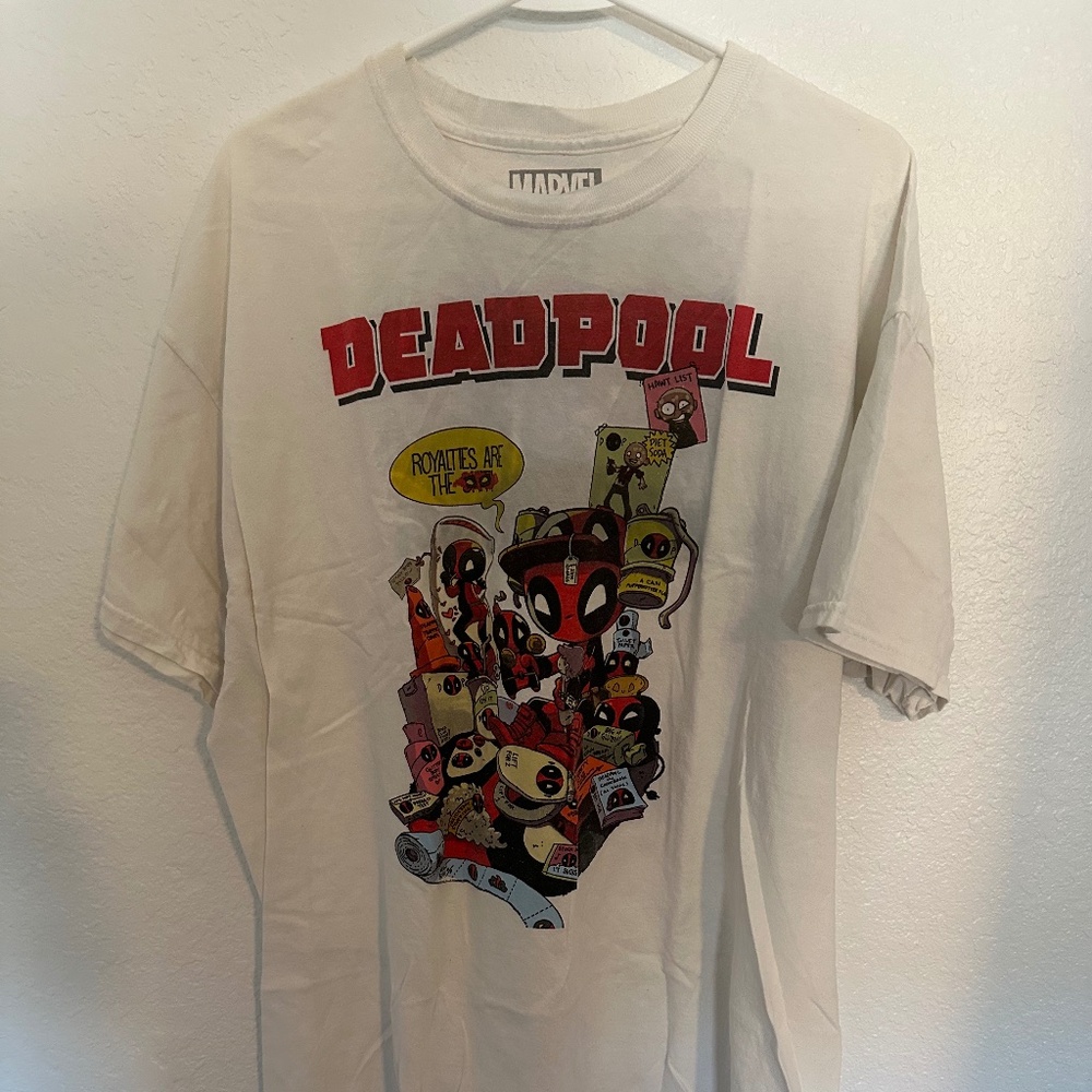 Marvel Deadpool Royalties Mens White ~~T-Shirt XL